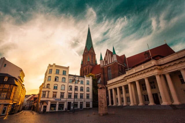 Schwerin - Dom am Markt